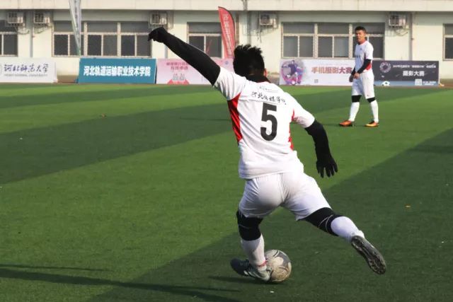 西甲-姆巴佩破门贝林厄姆建功 皇马3-0赫罗纳